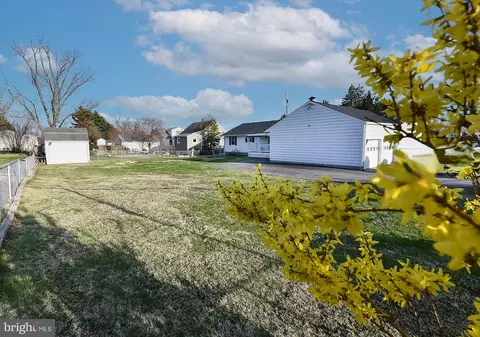 Exterior - 3702 E Joppa Rd, Nottingham, MD 21236 photo 5 of 13