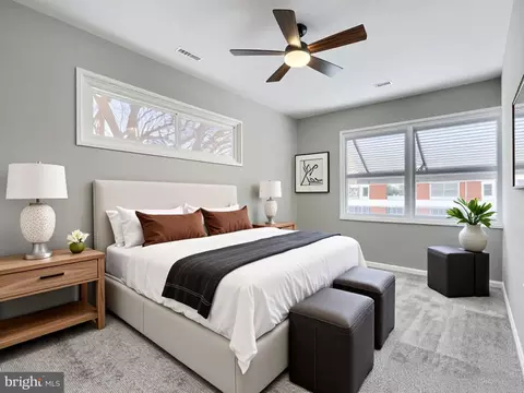 Bedroom - 2014 Larkhall Rd, Dundalk, MD 21222 photo 2 of 6