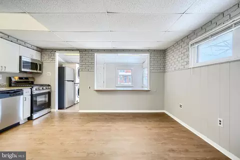 Living - 2014 Larkhall Rd, Dundalk, MD 21222 photo 7 of 7
