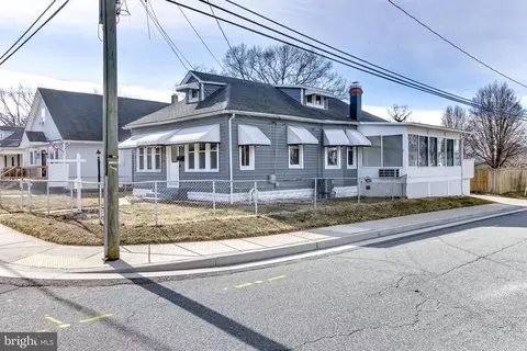 300 Lorraine Ave, Essex, MD 21221