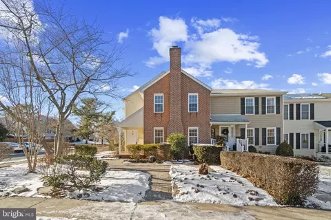 2 Warren Comn Comn, Cockeysville, MD 21030