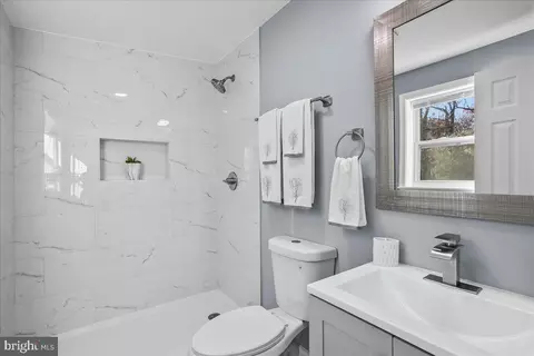 Bath - 57 Transverse Ave, Middle River, MD 21220 photo 3 of 3