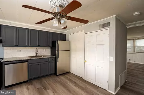 3167 Bero Rd, Lansdowne, MD 21227 photo 6