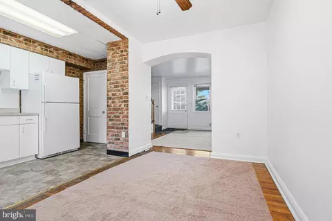 Entry Way - 7107 Baltimore St, Baltimore, MD 21224 photo 1 of 4