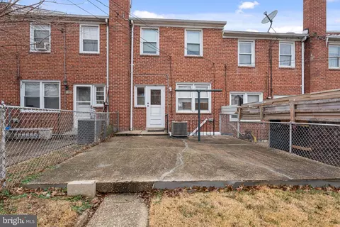 Exterior - 7107 Baltimore St, Baltimore, MD 21224 photo 4 of 6