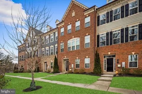 34 Wedge Way #10, Pikesville, MD 21208