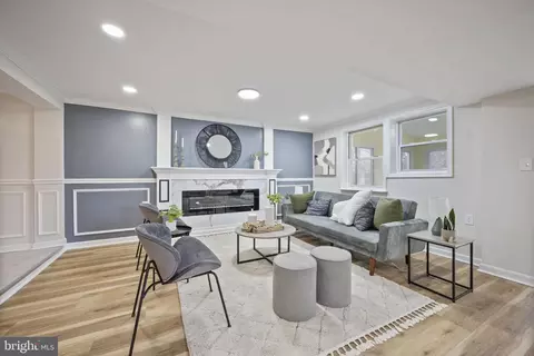 Living - 417 Meadow Rd, Baltimore, MD 21206 photo 2 of 5