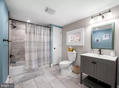 Bath - 16546 Trenton Rd, Upperco, MD 21155 photo 1 of 3