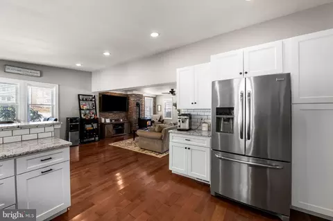 Entry Way - 16546 Trenton Rd, Upperco, MD 21155 photo 1 of 3