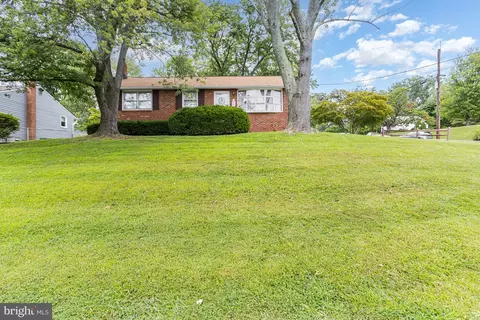 4234 Necker Ave, Nottingham, MD 21236