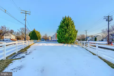 Exterior - 5706 Allender Rd, White Marsh, MD 21162 photo 4 of 6