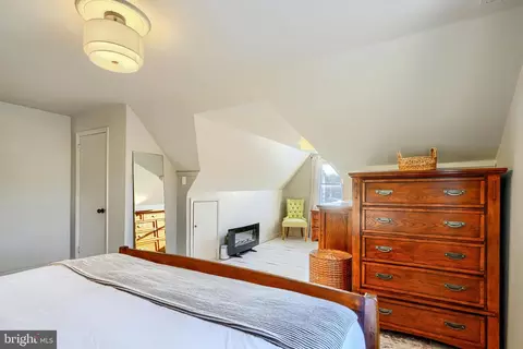 Bedroom - 5706 Allender Rd, White Marsh, MD 21162 photo 7 of 10