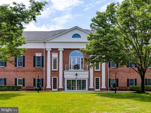 205 Brightwood Club Dr #205, Lutherville Timonium, MD 21093