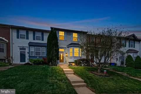 12 Parkhill Pl, Nottingham, MD 21236