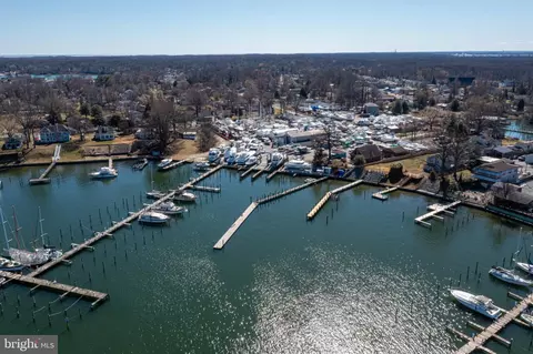 215 Nanticoke Rd, Essex, MD 21221