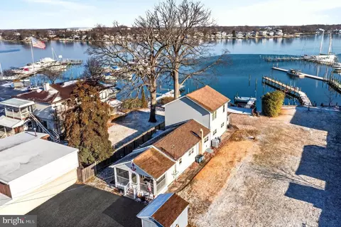 215 Nanticoke Rd, Essex, MD 21221