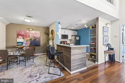 Dining - 2320 B Falls Gable Ln #B, Baltimore, MD 21209 photo 3 of 3