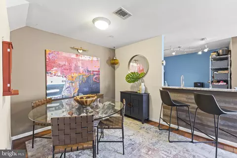 Dining - 2320 B Falls Gable Ln #B, Baltimore, MD 21209 photo 2 of 3