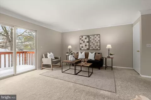 Living - 23 Bartley Ct, Nottingham, MD 21236 photo 2 of 7