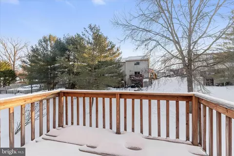 Exterior - 23 Bartley Ct, Nottingham, MD 21236 photo 3 of 3