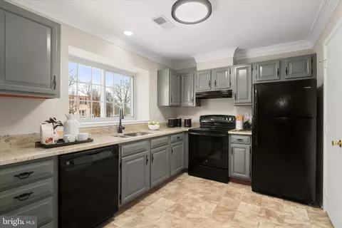 Kitchen - 23 Bartley Ct, Nottingham, MD 21236 photo 1 of 4