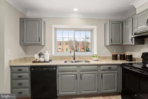 Kitchen - 23 Bartley Ct, Nottingham, MD 21236 photo 4 of 4