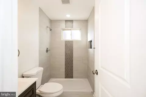 5510 Daybreak Ter, Baltimore, MD 21206 photo 24