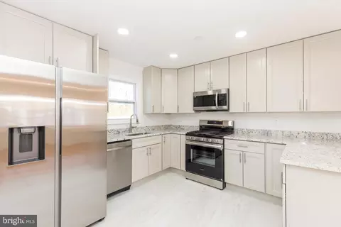 5510 Daybreak Ter, Baltimore, MD 21206 photo 8