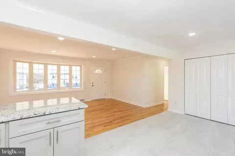 5510 Daybreak Ter, Baltimore, MD 21206 photo 13