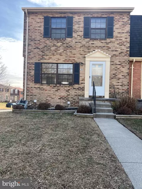 35 Heather Hill Rd, Catonsville, MD 21228