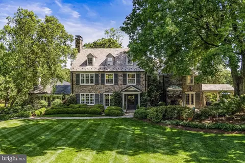 900 Army Rd, Towson, MD 21204