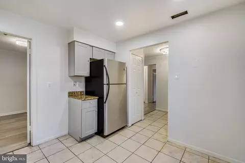21 Tallow Ct #6-6F, Windsor Mill, MD 21244 photo 12