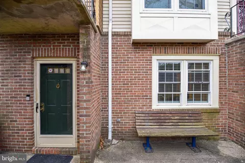21 Tallow Ct #6-6F, Windsor Mill, MD 21244 photo 5