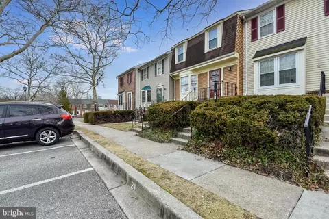 21 Tallow Ct #6-6F, Windsor Mill, MD 21244 photo 3