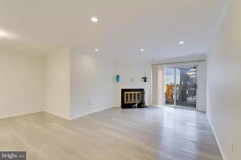 21 Tallow Ct #6-6F, Windsor Mill, MD 21244 photo 17