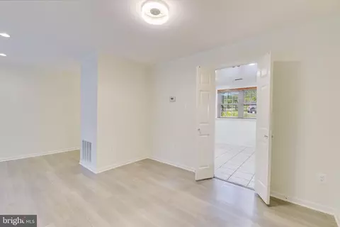 21 Tallow Ct #6-6F, Windsor Mill, MD 21244 photo 14
