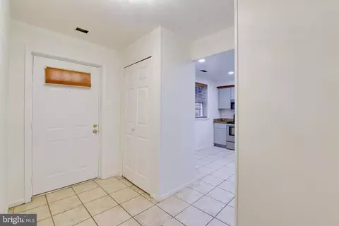 21 Tallow Ct #6-6F, Windsor Mill, MD 21244 photo 9