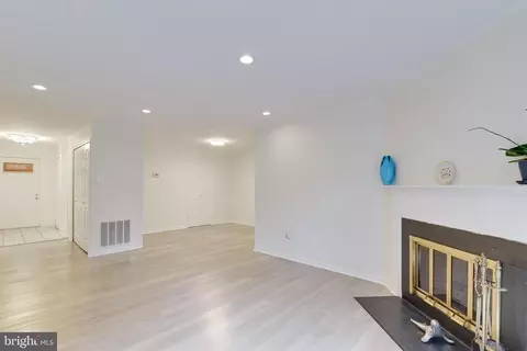 21 Tallow Ct #6-6F, Windsor Mill, MD 21244 photo 19