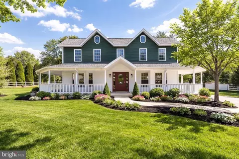10607 Vincent Farm Ln, White Marsh, MD 21162