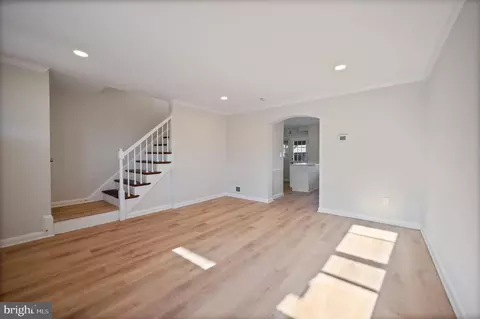 Living - 7316 Conley St, Baltimore, MD 21224 photo 3 of 4