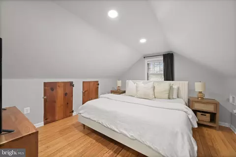 Bedroom - 5521 Willys Ave, Halethorpe, MD 21227 photo 5 of 6