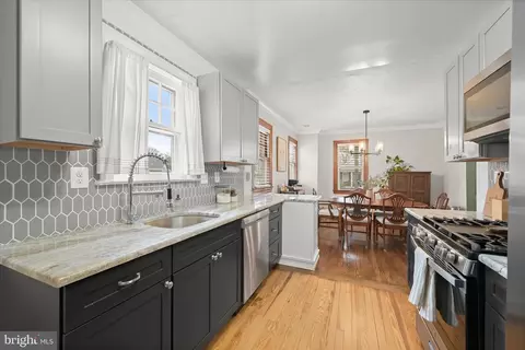 Kitchen - 5521 Willys Ave, Halethorpe, MD 21227 photo 4 of 4