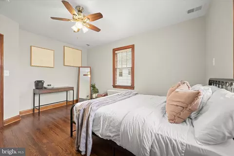 Bedroom - 5521 Willys Ave, Halethorpe, MD 21227 photo 3 of 6