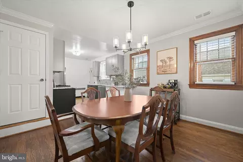 Dining - 5521 Willys Ave, Halethorpe, MD 21227 photo 3 of 6