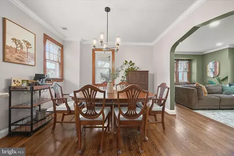 Dining - 5521 Willys Ave, Halethorpe, MD 21227 photo 1 of 6