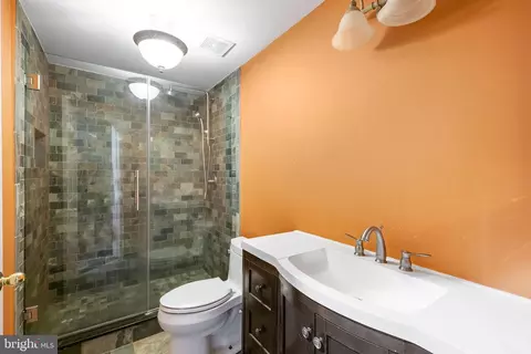 Bath - 8400 Summit Ave, Windsor Mill, MD 21244 photo 5 of 5