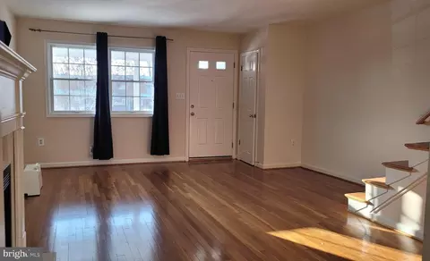 Living - 2752 Norfen Rd, Halethorpe, MD 21227 photo 1 of 1