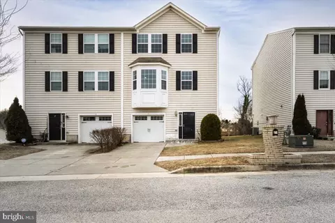 17 Karendale Ct, Windsor Mill, MD 21244
