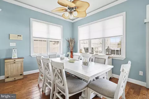 Dining - 2809 4th St, Sparrows Point, MD 21219 photo 2 of 3