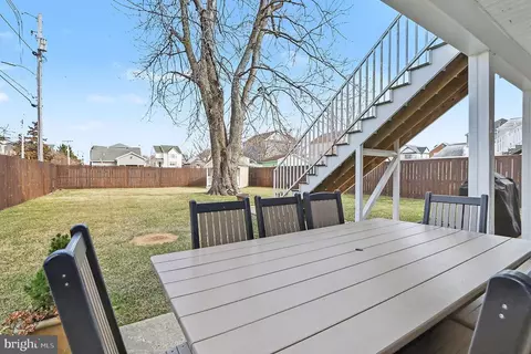 Exterior - 2809 4th St, Sparrows Point, MD 21219 photo 5 of 7